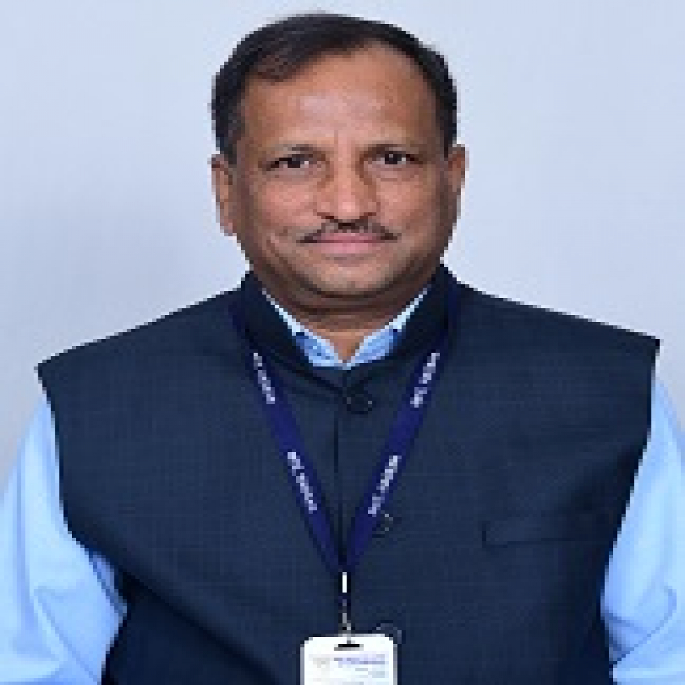 	Mr. H N Vijayaraghava